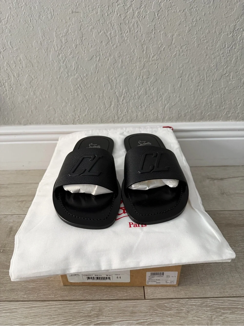 Christian Louboutin Black leather Embossed CL Slide Sandals men 44